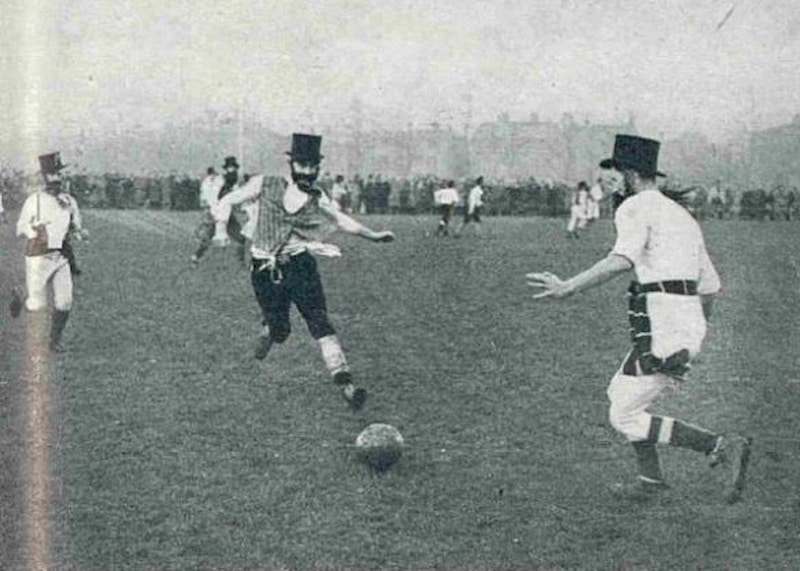 Luật việt vị ra đời từ năm 1848 